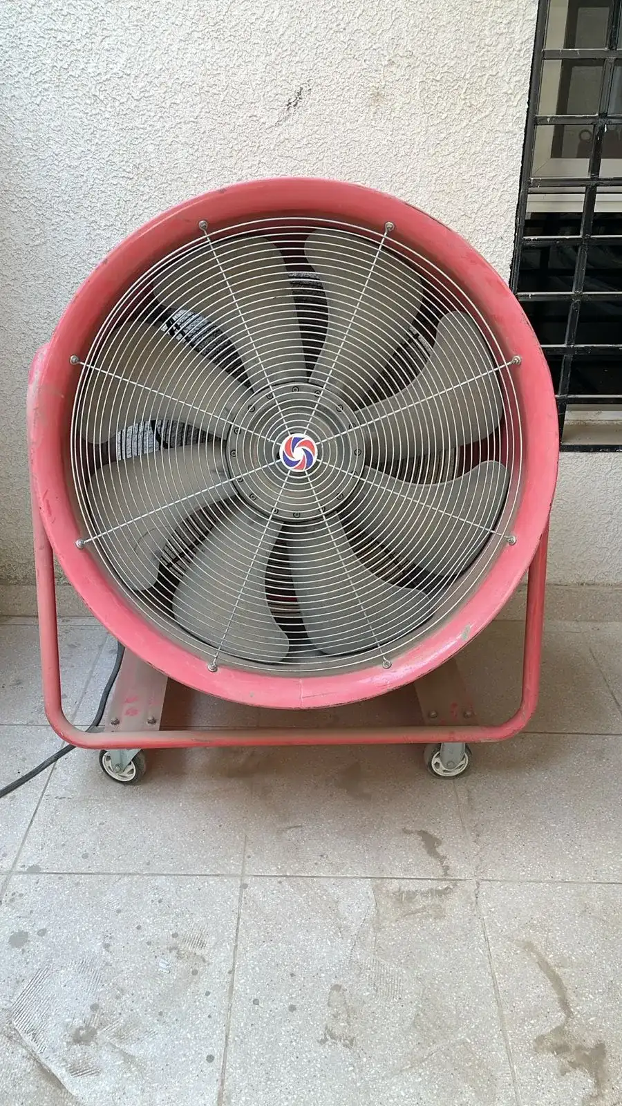 مروحة كبيرة – بروبس سينمائي - الصورة الرئيسية للإيجار | استأجر