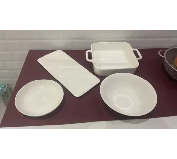 طقم صحون تقديم مودرن – بروبس تصوير للإيجار | استأجر