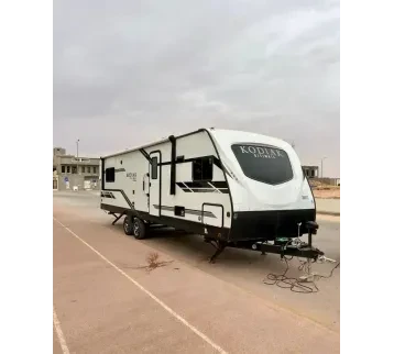 Rent a 32-foot caravan for rent | Estajer