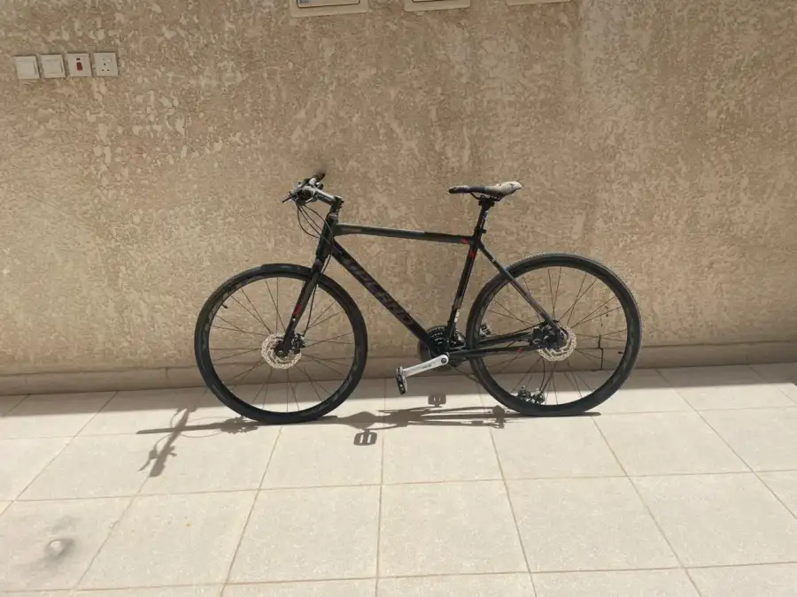 دراجة هوائيه – بروبس سينمائي - الصورة الرئيسية للإيجار | استأجر