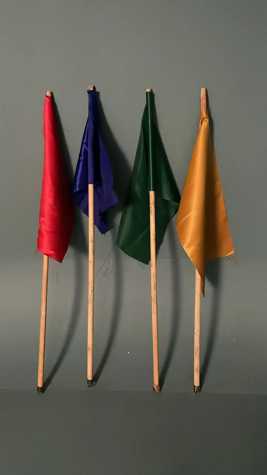 مجموعة أعلام ملوّنة – بروبس تصوير سينمائي - الصورة الرئيسية للإيجار | استأجر