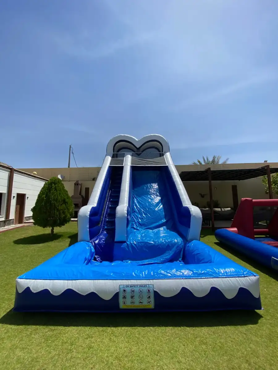 زحليقة مائية XL قابلة للنفخ للمهرجانات الصيفية - الصورة الرئيسية للإيجار | استأجر