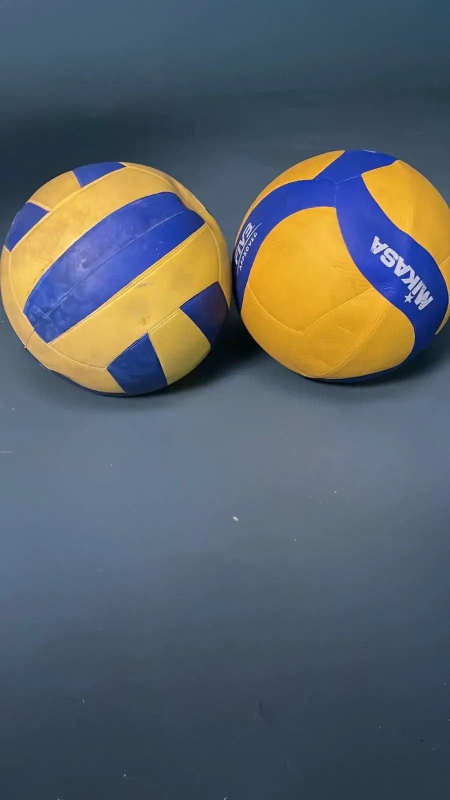 كرة طائرة (بروب تصوير سينمائي) - الصورة الرئيسية للإيجار | استأجر