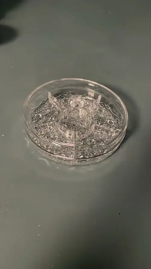 تمريّة زجاجية مع غطاء – بروبس (Prop) سينمائي - صورة 2 للإيجار | استأجر