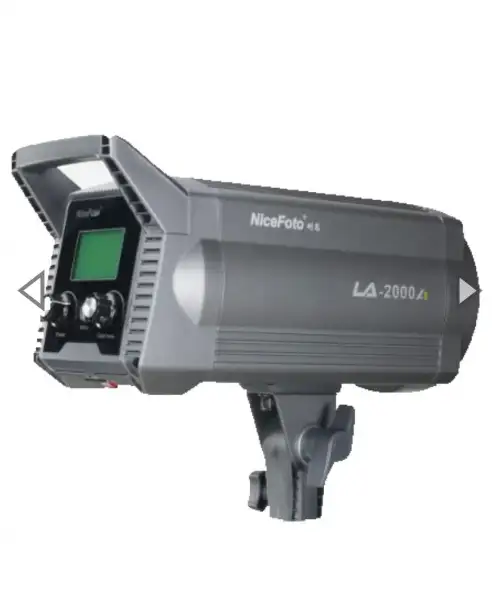 NiceFoto LA-2000A 200W Bi-Color LED Video Light – High CRI/TLCI - Image 4 for rent | Estajer