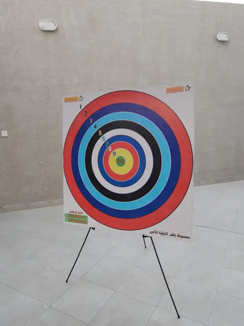 Giant Dart Game – Suitable for All Ages 95 - Image 3 for rent | Estajer