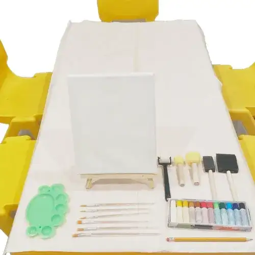 طاولة الرسام الصغير مع كراسي أطفال 0327 - صورة 3 للإيجار | استأجر